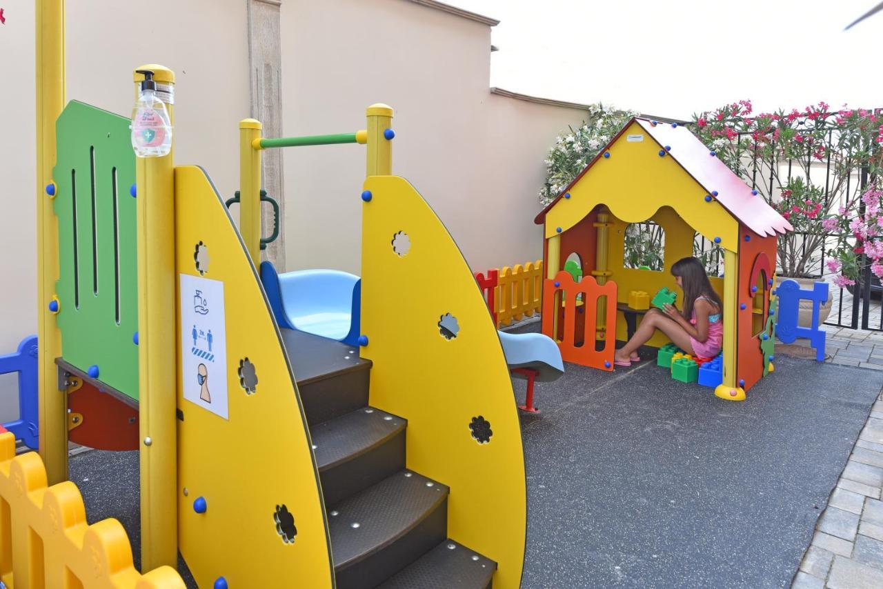 Sirena Palace Family Hotel オブゾー エクステリア 写真