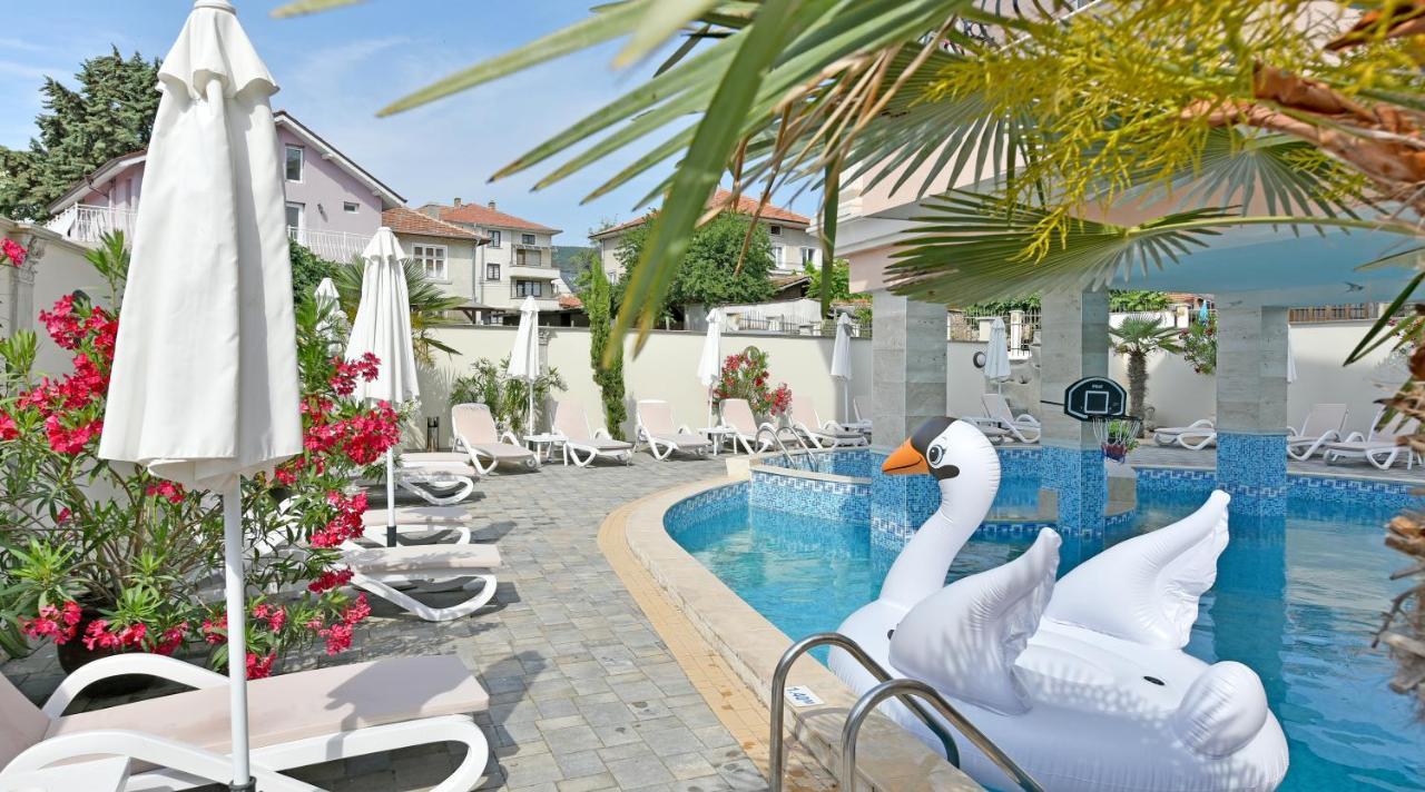 Sirena Palace Family Hotel オブゾー エクステリア 写真
