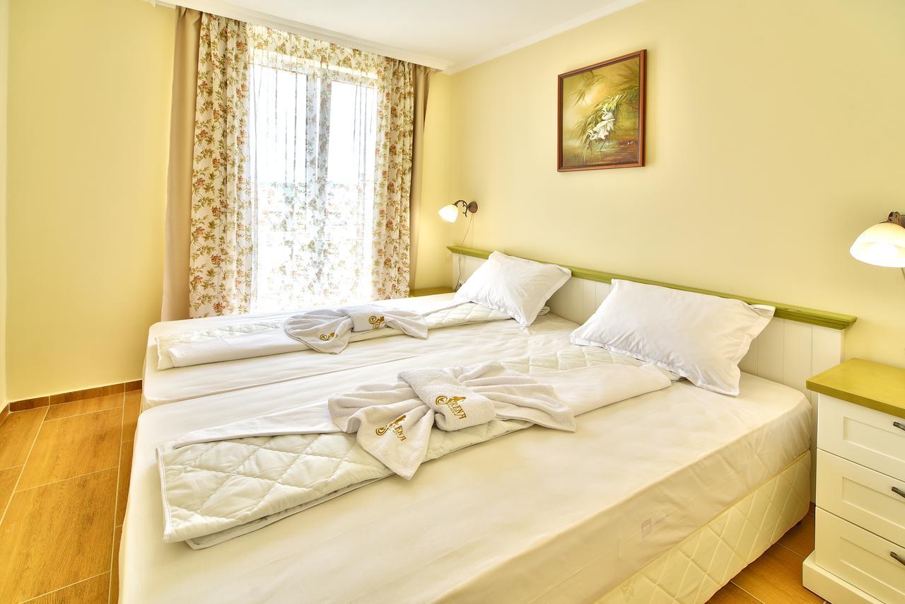 Sirena Palace Family Hotel オブゾー エクステリア 写真