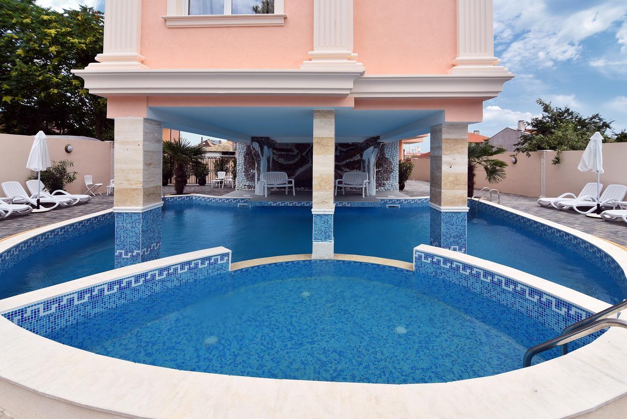 Sirena Palace Family Hotel オブゾー エクステリア 写真
