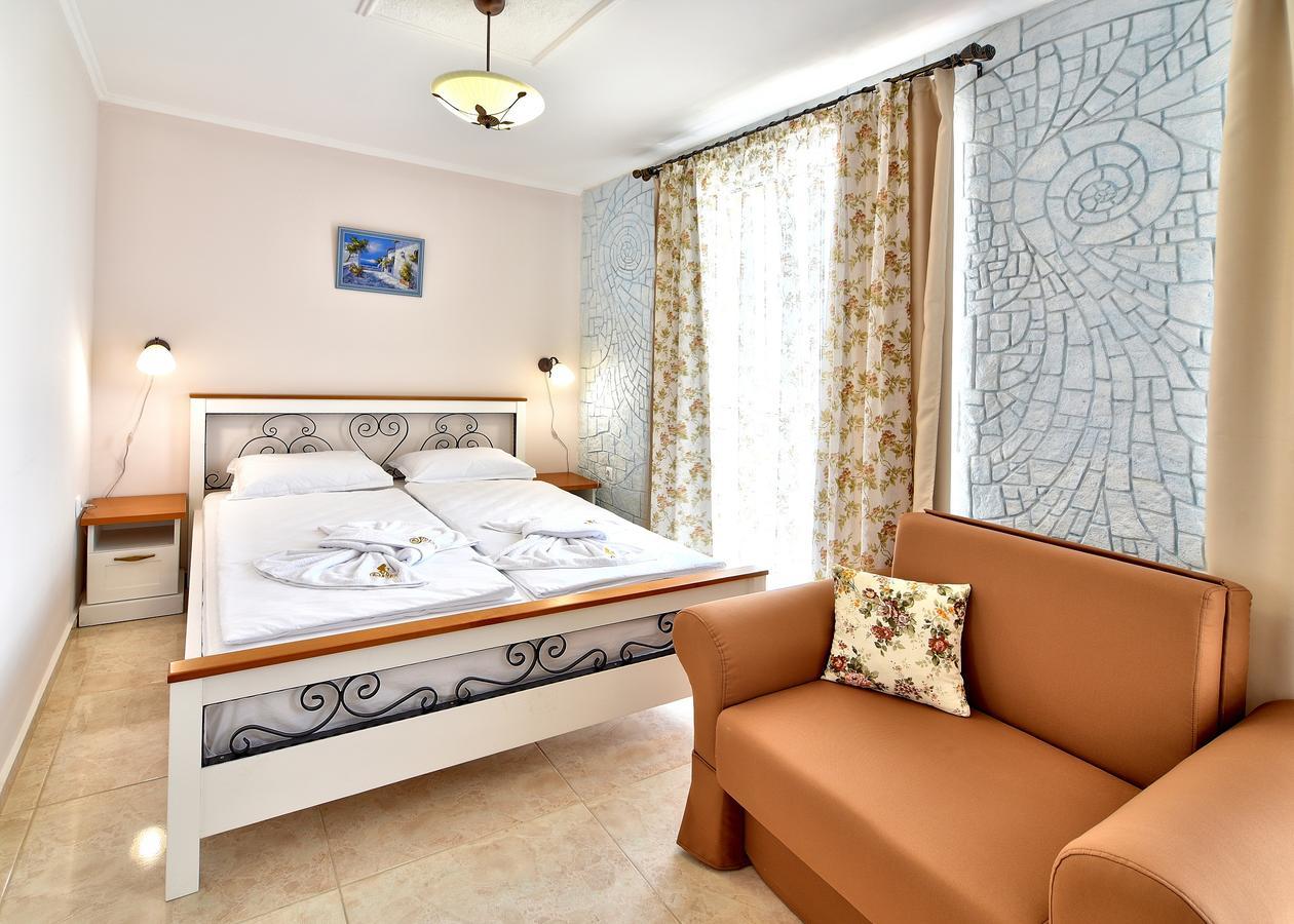 Sirena Palace Family Hotel オブゾー エクステリア 写真